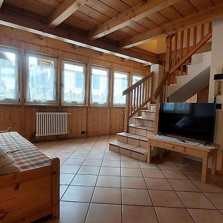 Appartamento Fiocco Di Neve Campitello di Fassa Luaran gambar